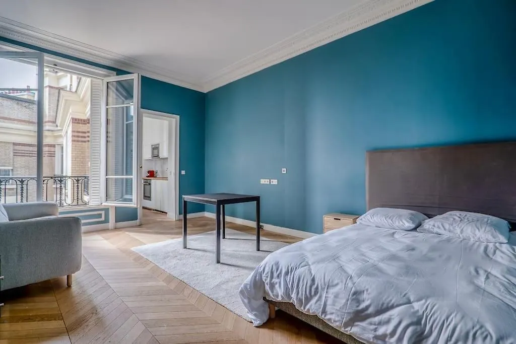 Goodguest- Luxe Trocadero Tour Eiffel 4Pax Apartment Paris France